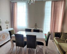 Satılır Köhnə Tikili Neftçilər m., Bakıxanov qəs., Sabunçu r.