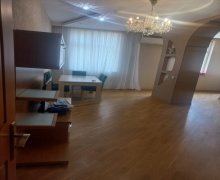 Kirayə (aylıq) Yeni Tikili Elmlər akademiyası m., Yasamal r.