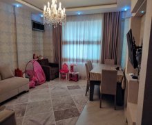 Satılır Yeni Tikili İnşaatçılar m., Yeni Yasamal qəs., Yasamal r.