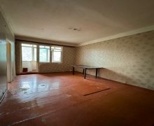 Satılır Köhnə Tikili Memar Əcəmi m., 4-cü mikrorayon, Nəsimi r.