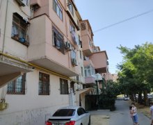 Satılır Köhnə Tikili Memar Əcəmi m., 4-cü mikrorayon, Nəsimi r.