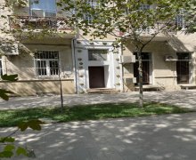 iceri seherde aylıq kiraye evler İçərişəhər m., Səbail r.