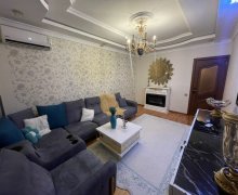 Satılır Köhnə Tikili Yeni Günəşli qəs., Suraxanı r. Satılır Köhnə Tikili Yeni Günəşli qəs., Suraxanı r.