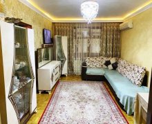 Satılır Köhnə Tikili Xalqlar dostluğu m., 8-ci kilometr, Nizami r.