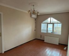 Satılır Köhnə Tikili Binə qəs., Xəzər r. Satılır Köhnə Tikili Binə qəs., Xəzər r.