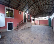 Satılır Həyət evi/villa Binəqədi qəs., Binəqədi r. Satılır Həyət evi/villa Binəqədi qəs., Binəqədi r.
