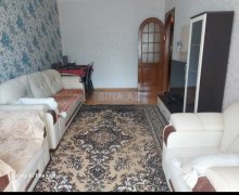 Satılır Köhnə Tikili Neftçilər m., Sabunçu r. Satılır Köhnə Tikili Neftçilər m., Sabunçu r.