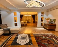 Satılır Yeni Tikili Bakıxanov qəs., Sabunçu r.