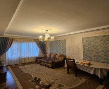 Satılır Köhnə Tikili Əhmədli m., Köhnə Günəşli qəs., Xətai r.