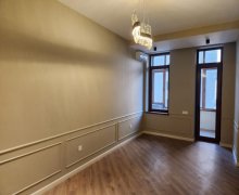 iceri seherde aylıq kiraye evler İçərişəhər m., Səbail r.