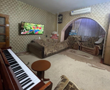 Satılır Köhnə Tikili Qaraçuxur qəs., Suraxanı r.