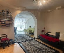 28 mayda satilan Köhnə Tikili 28 May m., Kubinka, Nəsimi r.