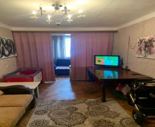 Satılır Köhnə Tikili Nizami m., Yasamal r.