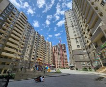 Satılır Yeni Tikili Yeni Günəşli qəs., Suraxanı r.