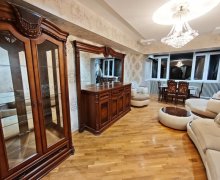 Kirayə (aylıq) Köhnə Tikili Elmlər akademiyası m., Yasamal r.