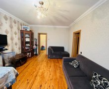 Satılır Köhnə Tikili Azadlıq m., Rəsulzadə qəs., Binəqədi r.