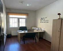 Kirayə (aylıq) Ofis Memar Əcəmi m., Binəqədi r.