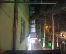 Satılır Köhnə Tikili Neftçilər m., Bakıxanov qəs., Sabunçu r. Satılır Köhnə Tikili Neftçilər m., Bakıxanov qəs., Sabunçu r.