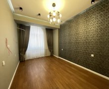 Satılır Yeni Tikili Neftçilər m., 8-ci kilometr, Nizami r.