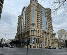 Satılır Yeni Tikili Elmlər akademiyası m., Yasamal r.