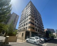 Satılır Yeni Tikili Memar Əcəmi m., 4-cü mikrorayon, Nəsimi r.