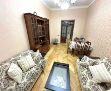 iceri seherde aylıq kiraye evler İçərişəhər m., Səbail r.