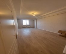 Satılır Yeni Tikili Saray, Abşeron r.