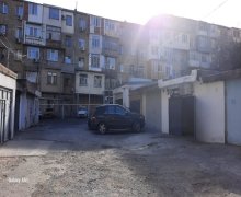 Satılır Qaraj İnşaatçılar m., Yasamal qəs., Yasamal r.