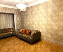 Satılır Köhnə Tikili Əhmədli m., Xətai r.