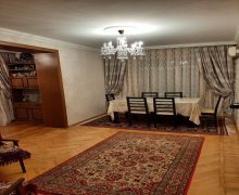 Satılır Köhnə Tikili Əhmədli m., Əhmədli, Xətai r.