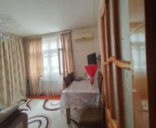 Satılır Köhnə Tikili 11-ci mikrorayon r., Sumqayıt ş.