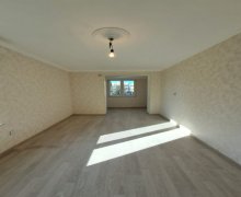 Satılır Köhnə Tikili İnşaatçılar m., Yasamal r.