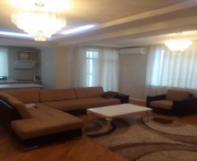 Kirayə (aylıq) Yeni Tikili İnşaatçılar m., Yasamal qəs., Yasamal r.