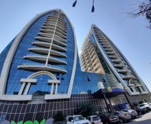 Satılır Yeni Tikili Elmlər akademiyası m., Yasamal r.