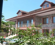 sekide günlük kiraye evler/villa Şəki ş.