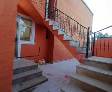 Satılır Həyət evi/villa Xırdalan ş. Satılır Həyət evi/villa Xırdalan ş.