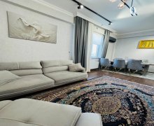 Satılır Köhnə Tikili İnşaatçılar m., Yasamal r.