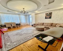 Satılır Yeni Tikili İnşaatçılar m., Yeni Yasamal qəs., Yasamal r.