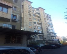 Satılır Köhnə Tikili Elmlər akademiyası m., Yasamal r.