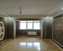 Satılır Köhnə Tikili Memar Əcəmi - 2 m., 9-cu mikrorayon, Binəqədi r.