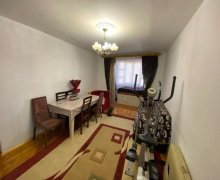 Satılır Köhnə Tikili Nizami m., Yasamal r.