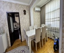 Satılır Köhnə Tikili Memar Əcəmi m., 4-cü mikrorayon, Nəsimi r.