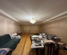 Satılır Yeni Tikili Xalqlar dostluğu m., 8-ci kilometr, Nizami r.