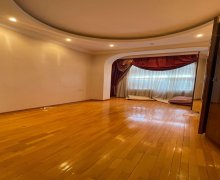 Satılır Köhnə Tikili Nizami m., Yasamal r.