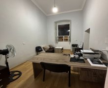 Kirayə (aylıq) Ofis Nəsimi r.