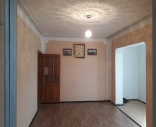 Satılır Köhnə Tikili Əhmədli m., Əhmədli, Xətai r.