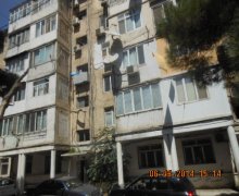 Satılır Köhnə Tikili Elmlər akademiyası m., Yasamal qəs., Bakı Dövlət Universiteti, Yasamal r.