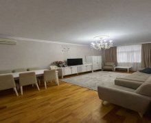 Satılır Köhnə Tikili Əhmədli m., Əhmədli, Xətai r.