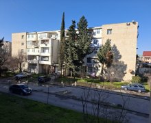 Satılır Köhnə Tikili Neftçilər m., Bakıxanov qəs., Sabunçu r.