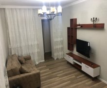 Satılır Köhnə Tikili Elmlər akademiyası m., Yasamal r.